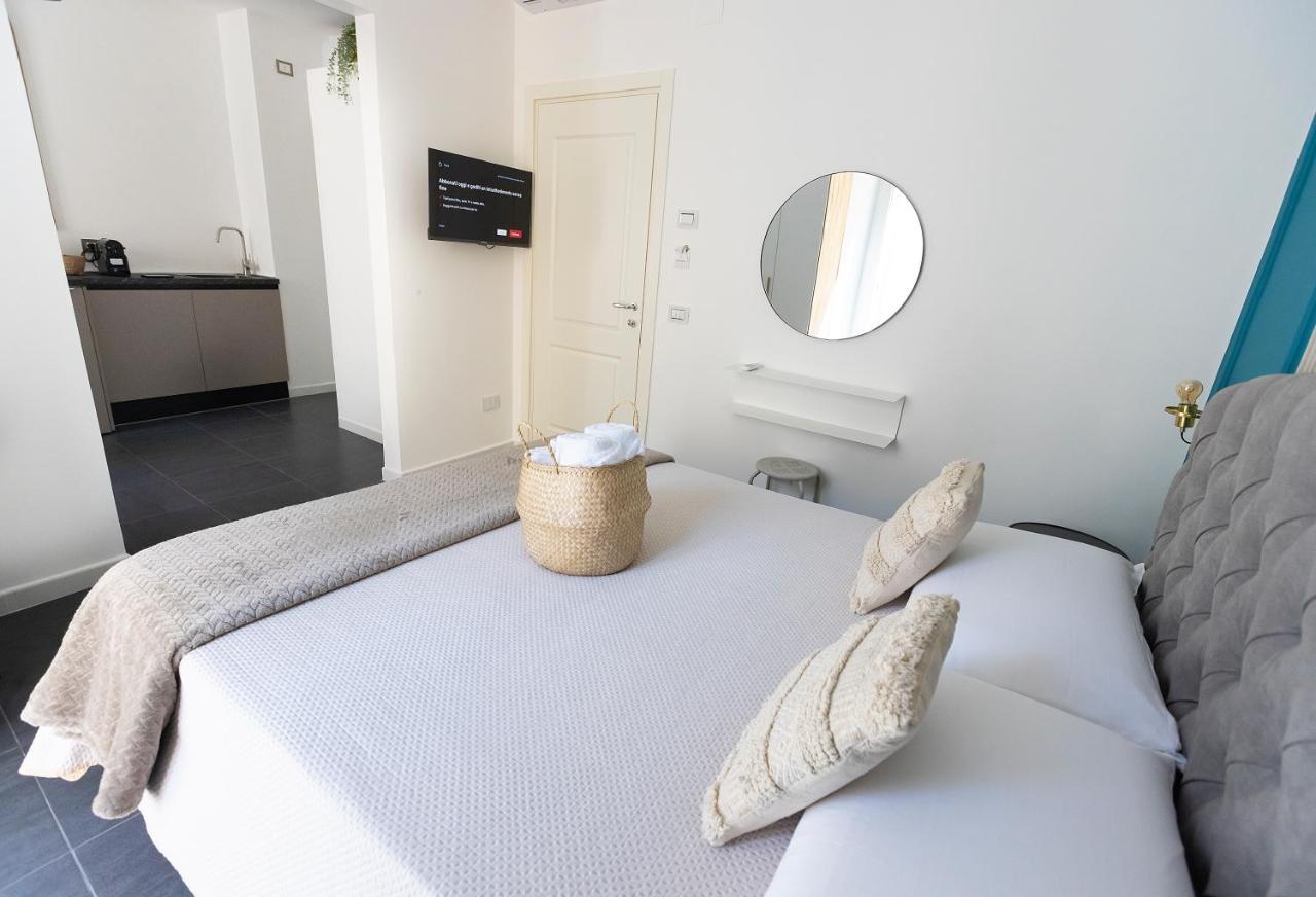 Lena Suite Bari Vecchia Exterior photo